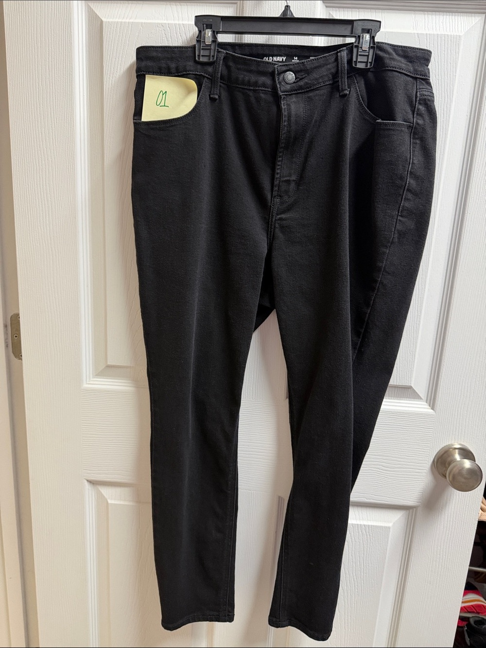 Old Navy Black Women’s Skinny Jeans
